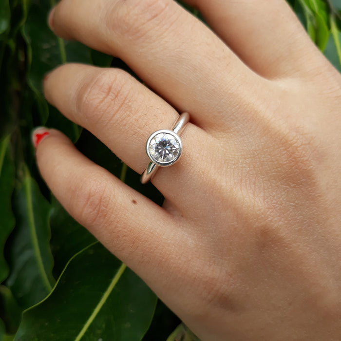 Round Moissanite Engagement Ring White gold engagement ring for women wedding Bridal Anniversary gift Bezel Setting unique Cluster Ring - pramukhimpex