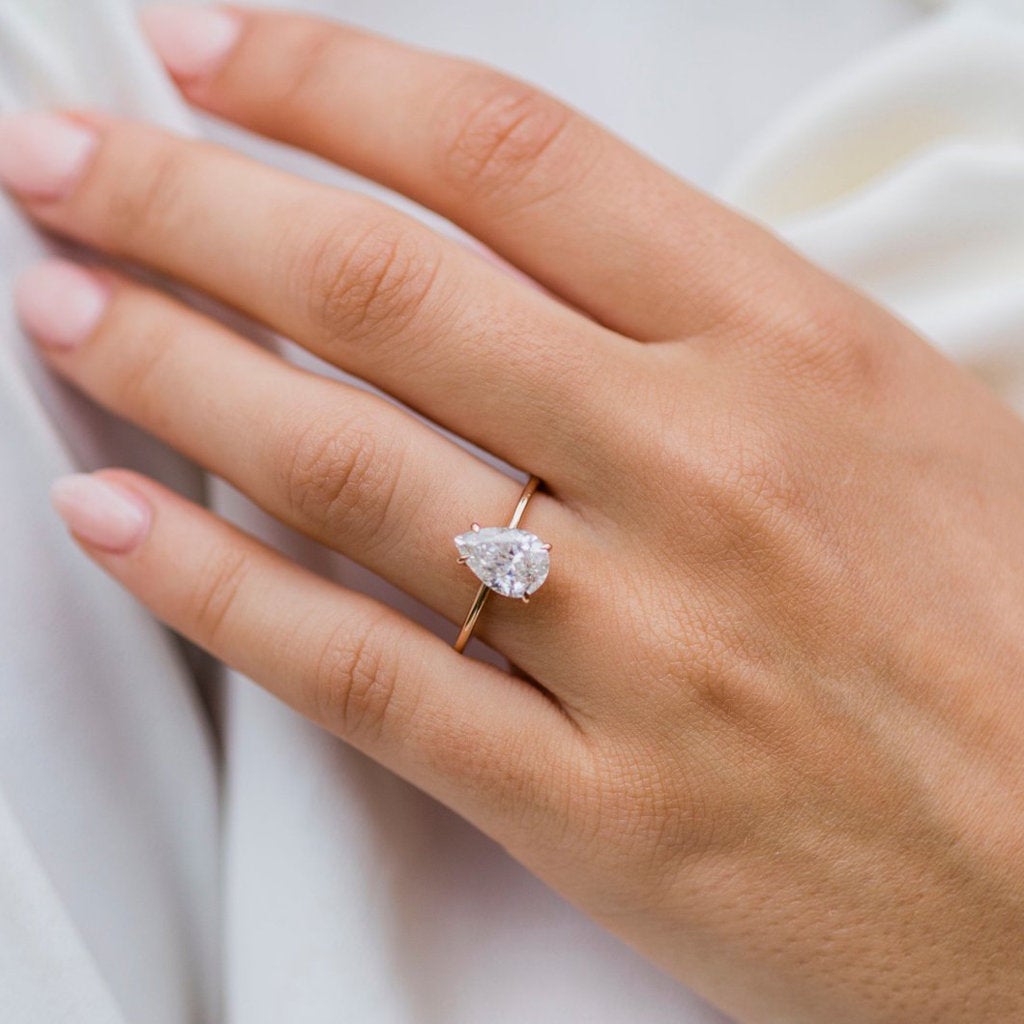 Pear Shape Moissanite Engagement Ring / 14K Solid Gold Ring / Promise ring / 2.25CT White Gold Wedding Ring / Gifts / Anniversary Ring - pramukhimpex
