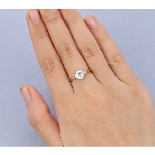 0.9ct Round Cut Rose Gold Man Made Diamond Engagement Ring Wedding Ring Brilliant Cut Diamond Simulants Women Bridal Ring Anniversary Gift - pramukhimpex
